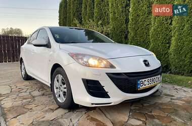 Седан Mazda 3 2010 в Самборі