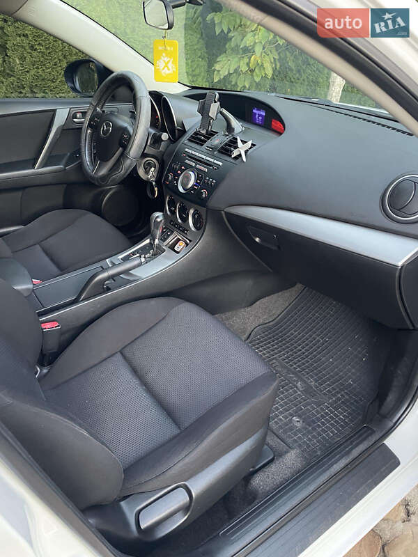 Седан Mazda 3 2010 в Самборі фото 9 Седан Mazda 3 2010 в Самборі