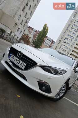 Хетчбек Mazda 3 2015 в  фото 2 Хетчбек Mazda 3 2015 в