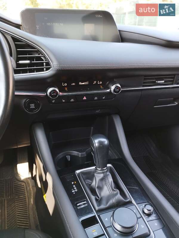 Седан Mazda 3 2019 в Вышгороде