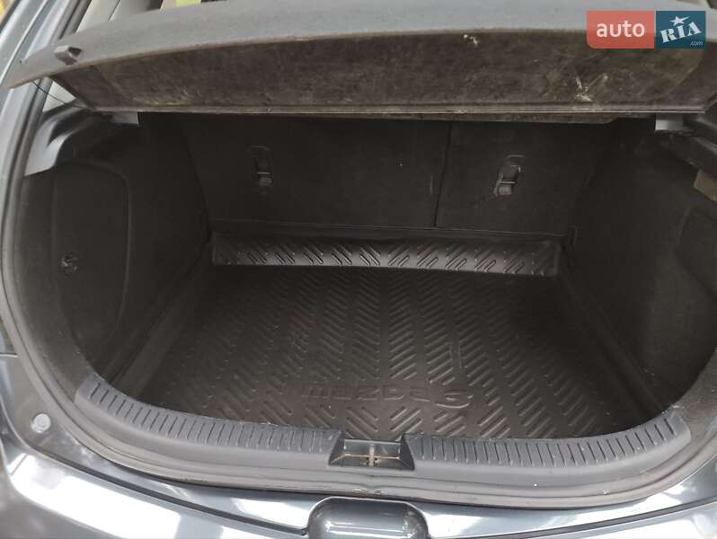 Хэтчбек Mazda 3 2008 в Киеве фото 3 Хэтчбек Mazda 3 2008 в Киеве