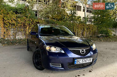 Седан Mazda 3 2004 в  фото 2 Седан Mazda 3 2004 в
