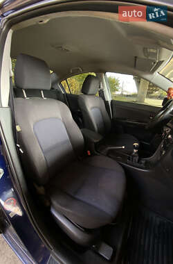 Седан Mazda 3 2004 в  фото 27 Седан Mazda 3 2004 в