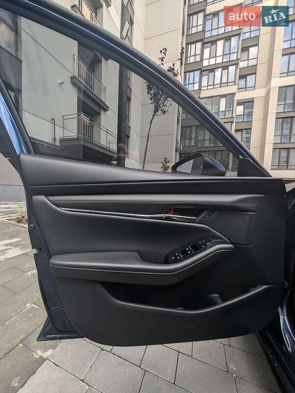 Седан Mazda 3 2019 в Ивано-Франковске фото 20 Седан Mazda 3 2019 в Ивано-Франковске