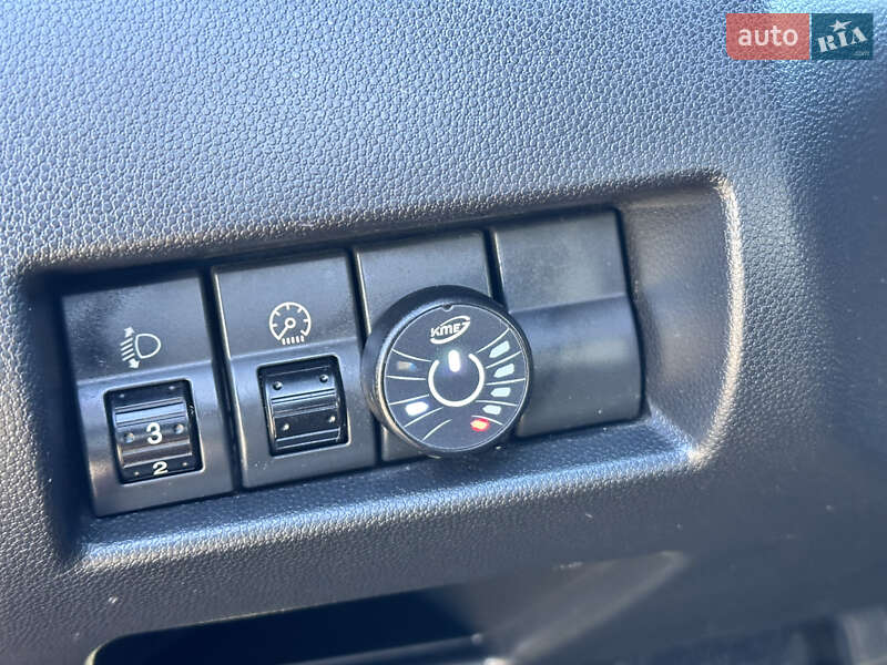 Седан Mazda 3 2007 в Одессе