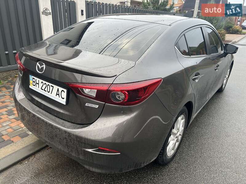 Седан Mazda 3 2016 в Києві фото 11 Седан Mazda 3 2016 в Києві