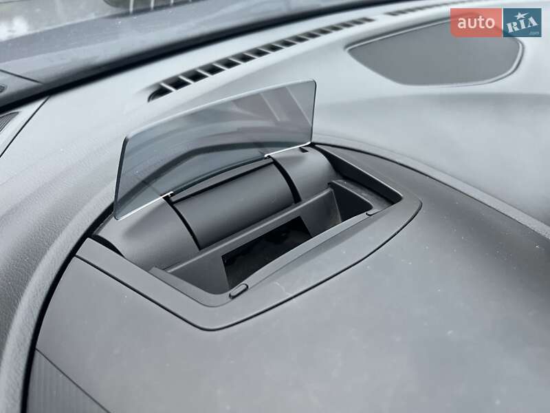 Седан Mazda 3 2016 в Києві фото 23 Седан Mazda 3 2016 в Києві