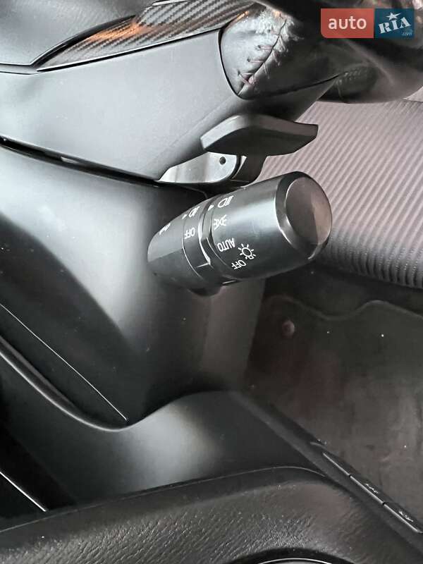 Седан Mazda 3 2016 в Києві фото 28 Седан Mazda 3 2016 в Києві