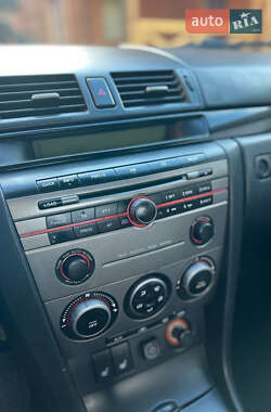 Седан Mazda 3 2007 в  фото 31 Седан Mazda 3 2007 в