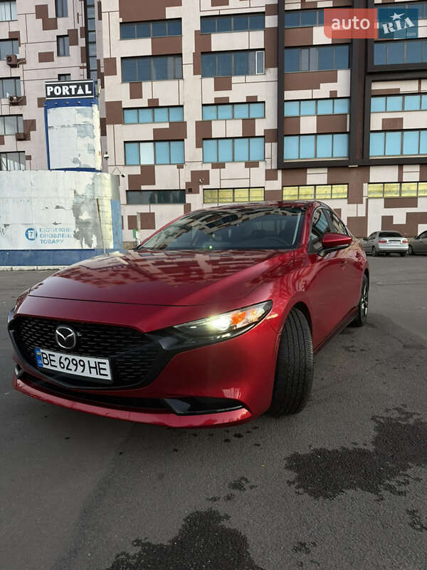 Седан Mazda 3 2022 в Миколаєві