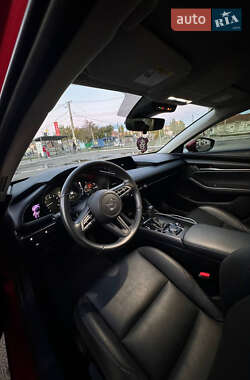 Седан Mazda 3 2022 в Миколаєві