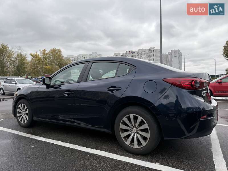 Седан Mazda 3 2018 в Киеве фото 4 Седан Mazda 3 2018 в Киеве