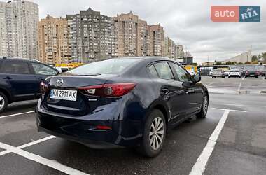 Седан Mazda 3 2018 в  фото 6 Седан Mazda 3 2018 в