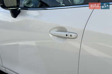 Седан Mazda 3 2017 в  фото 9 Седан Mazda 3 2017 в