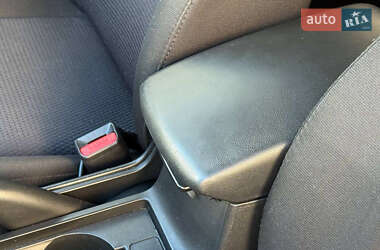 Седан Mazda 3 2007 в  фото 13 Седан Mazda 3 2007 в