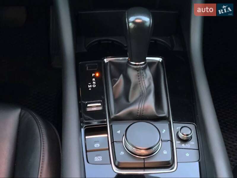 Седан Mazda 3 2020 в Киеве фото 22 Седан Mazda 3 2020 в Киеве