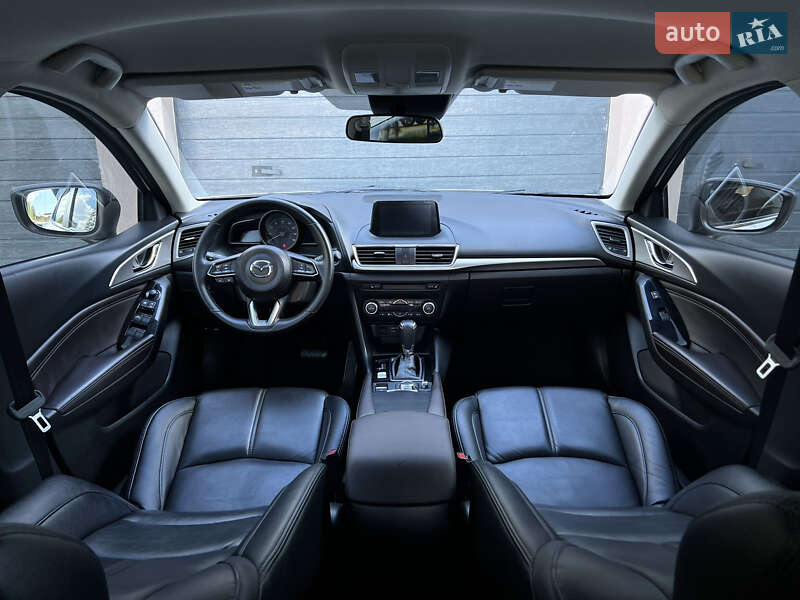 Хэтчбек Mazda 3 2018 в Киеве фото 6 Хэтчбек Mazda 3 2018 в Киеве