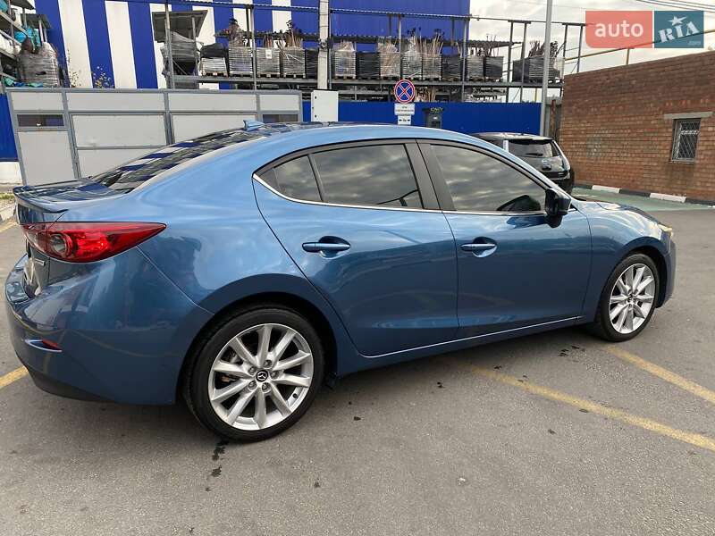 Седан Mazda 3 2017 в Києві фото 3 Седан Mazda 3 2017 в Києві