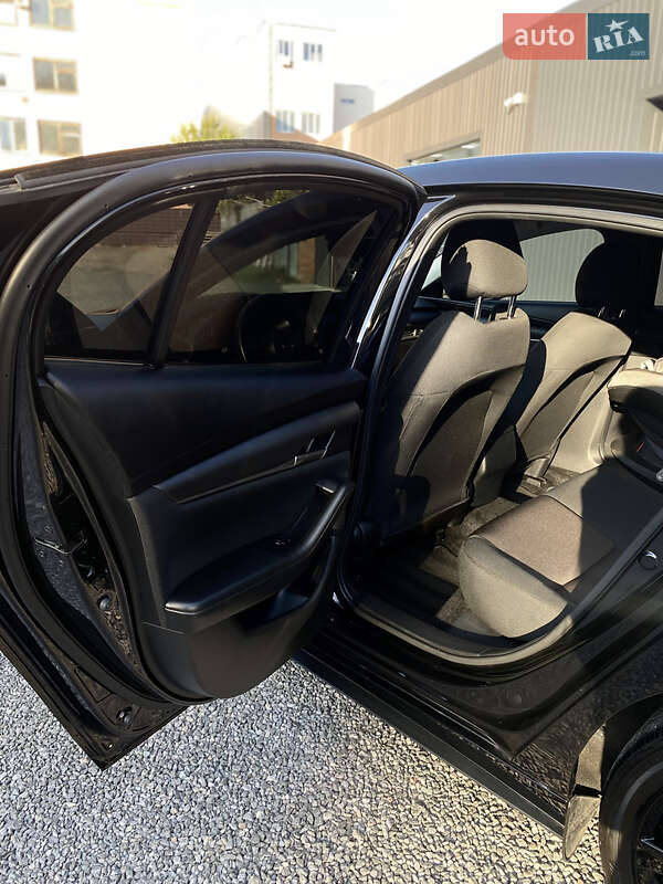 Седан Mazda 3 2023 в Вінниці