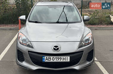 Седан Mazda 3 2013 в 