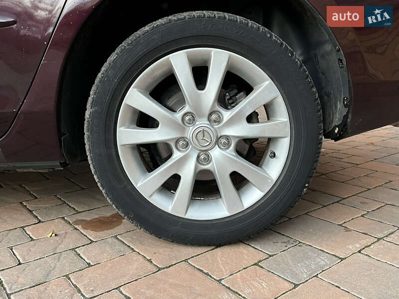Седан Mazda 3 2007 в Смілі фото 25 Седан Mazda 3 2007 в Смілі
