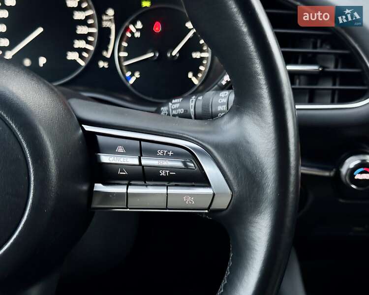 Хэтчбек Mazda 3 2019 в Киеве