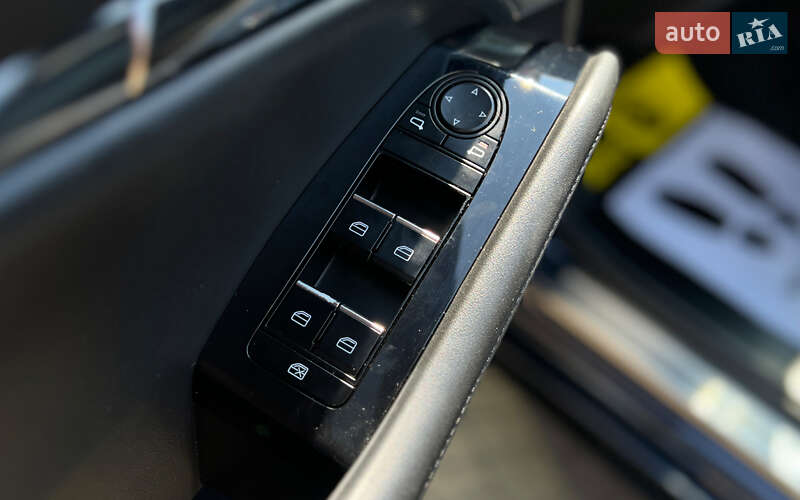 Хетчбек Mazda 3 2019 в Львові