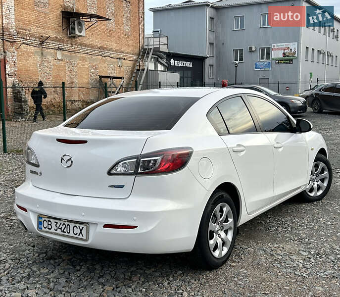 Седан Mazda 3 2013 в Прилуках фото 6 Седан Mazda 3 2013 в Прилуках