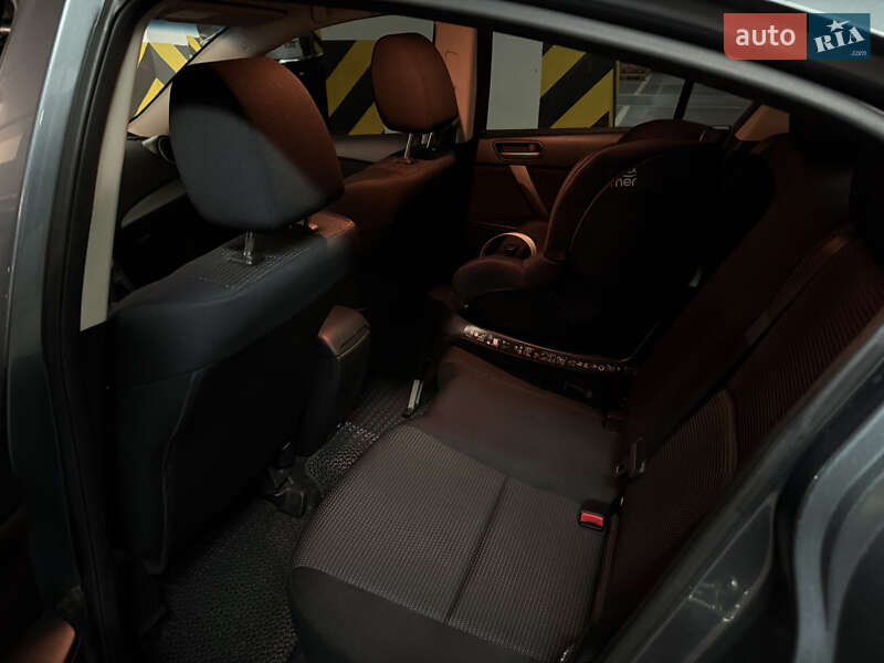 Седан Mazda 3 2011 в Дніпрі фото 9 Седан Mazda 3 2011 в Дніпрі