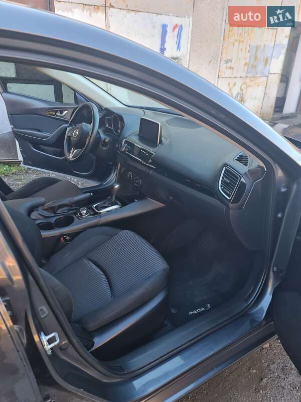 Седан Mazda 3 2015 в Ужгороде фото 13 Седан Mazda 3 2015 в Ужгороде