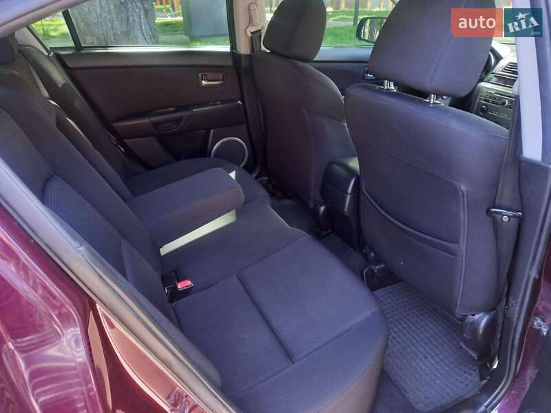 Седан Mazda 3 2008 в Киеве фото 2 Седан Mazda 3 2008 в Киеве