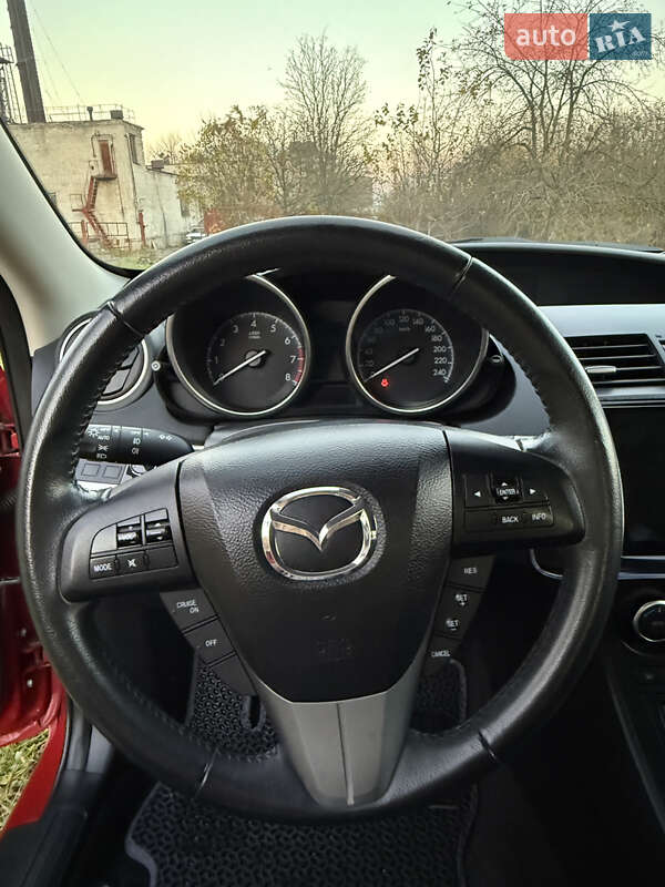 Хетчбек Mazda 3 2011 в Львові