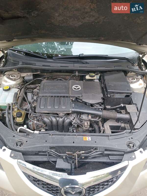 Седан Mazda 3 2008 в Запоріжжі