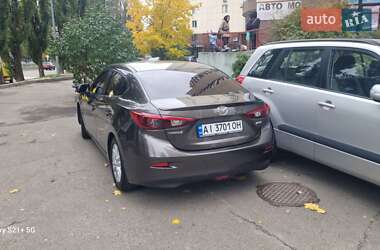 Седан Mazda 3 2014 в Киеве