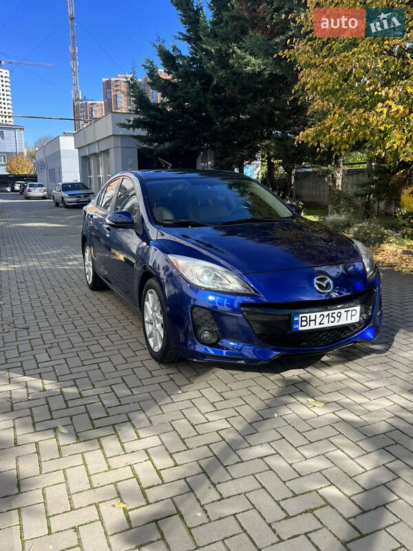 Седан Mazda 3 2012 в Одесі