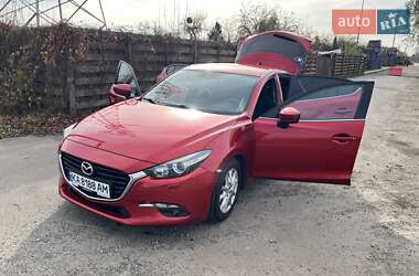 Хетчбек Mazda 3 2016 в Києві