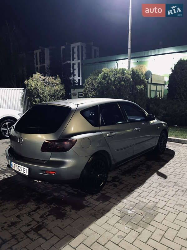 Хэтчбек Mazda 3 2005 в Ивано-Франковске