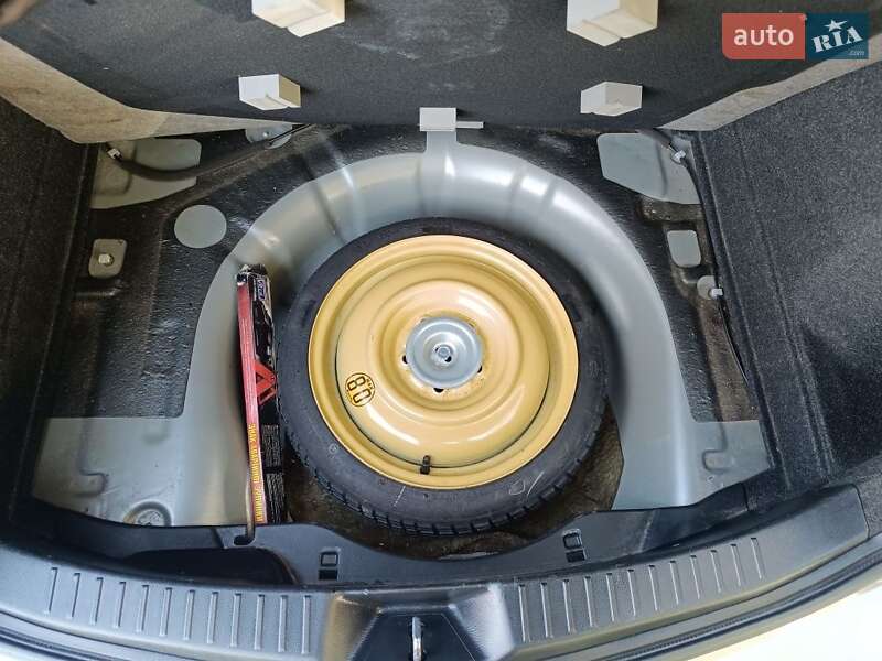 Хэтчбек Mazda 3 2009 в Черновцах фото 21 Хэтчбек Mazda 3 2009 в Черновцах