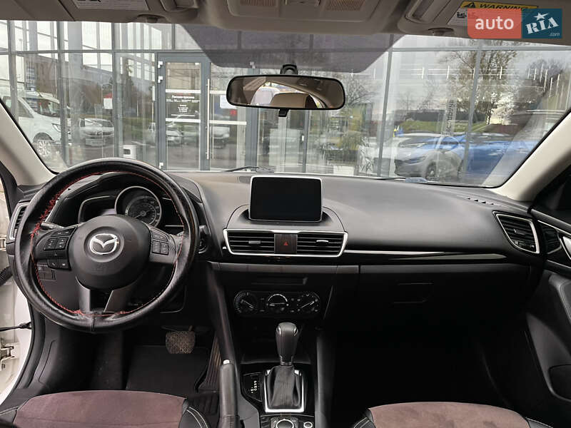 Седан Mazda 3 2016 в Полтаве фото 21 Седан Mazda 3 2016 в Полтаве