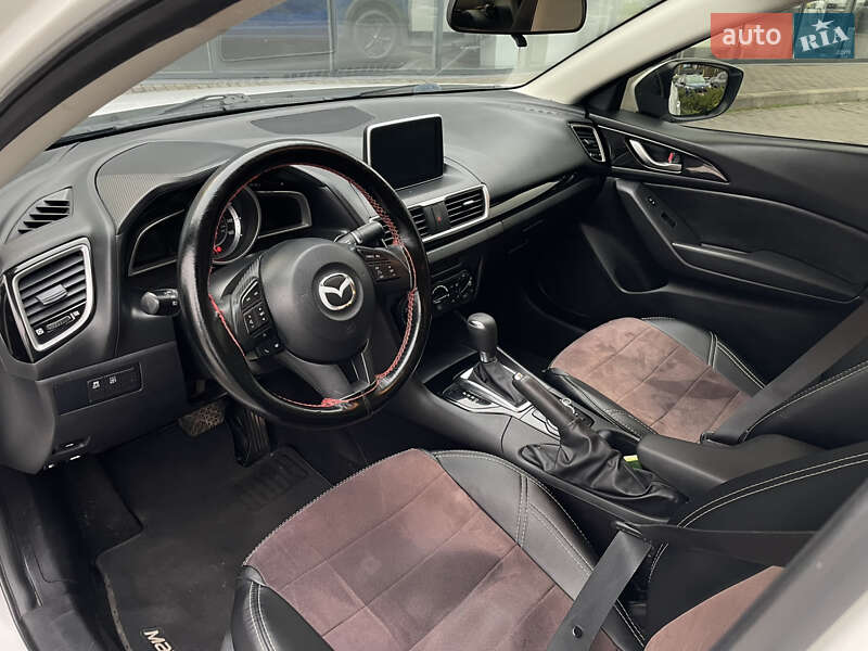Седан Mazda 3 2016 в Полтаве фото 23 Седан Mazda 3 2016 в Полтаве