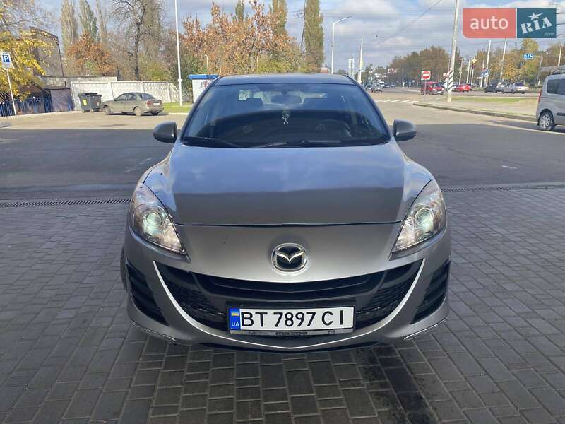 Седан Mazda 3 2013 в Николаеве фото 4 Седан Mazda 3 2013 в Николаеве