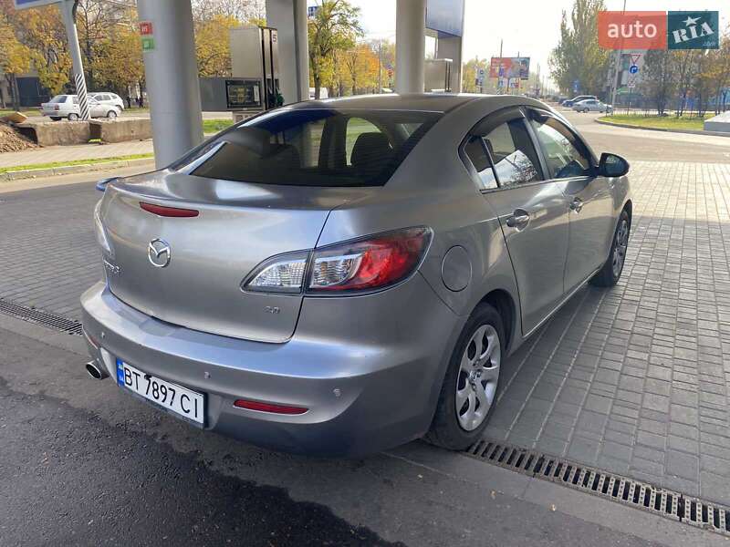 Седан Mazda 3 2013 в Николаеве фото 9 Седан Mazda 3 2013 в Николаеве