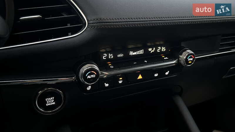 Седан Mazda 3 2022 в Львові