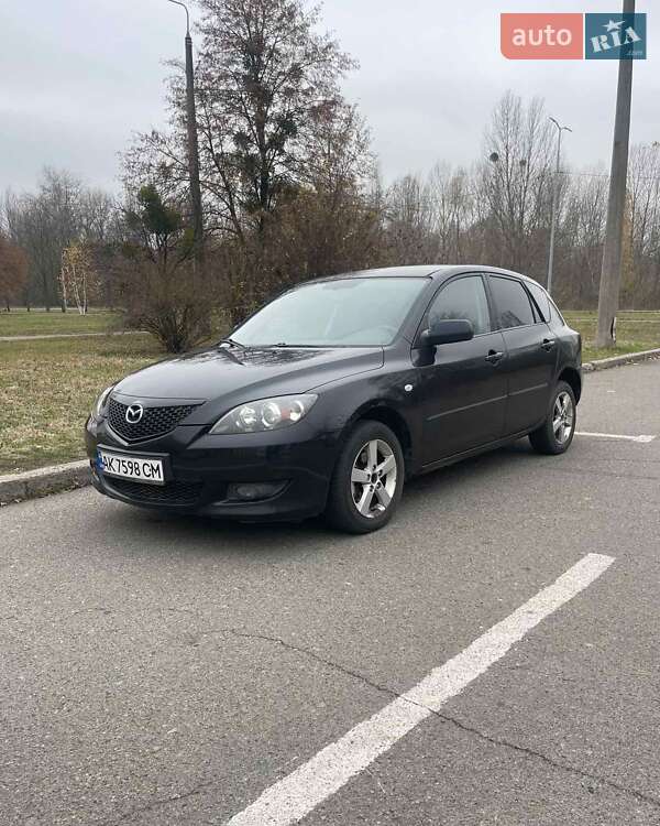 Хэтчбек Mazda 3 2004 в Киеве