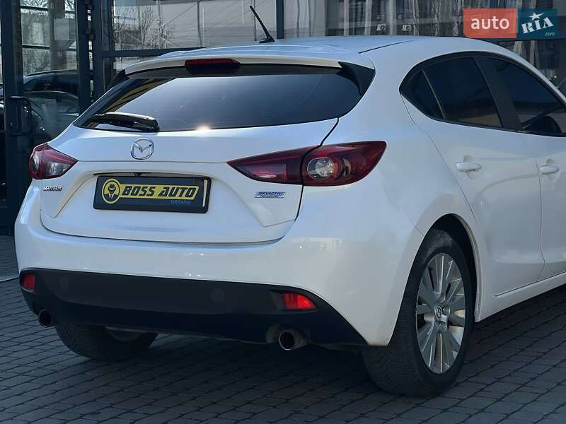 Хэтчбек Mazda 3 2013 в Ивано-Франковске