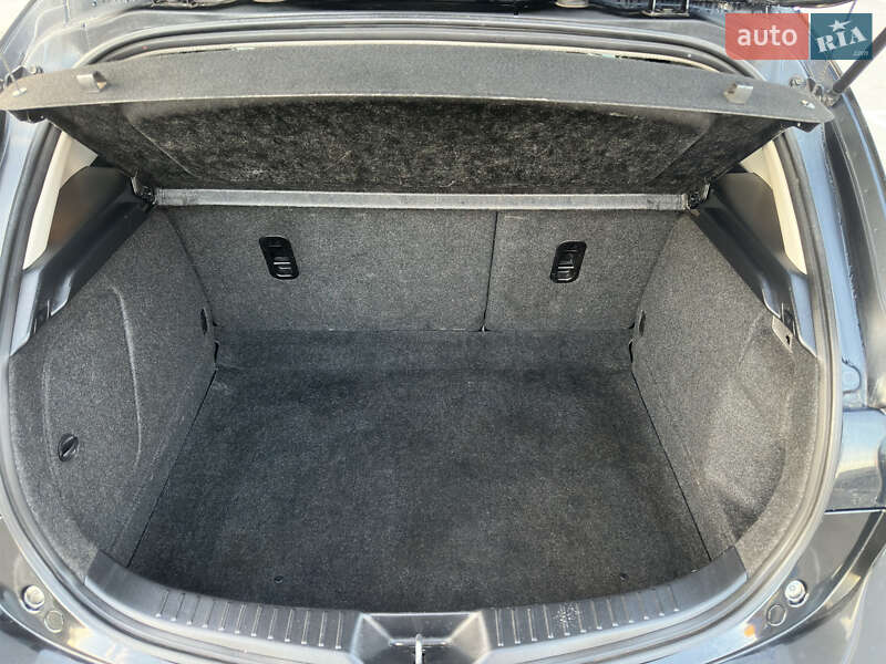 Хетчбек Mazda 3 2009 в Броварах
