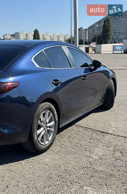 Седан Mazda 3 2019 в Харькове