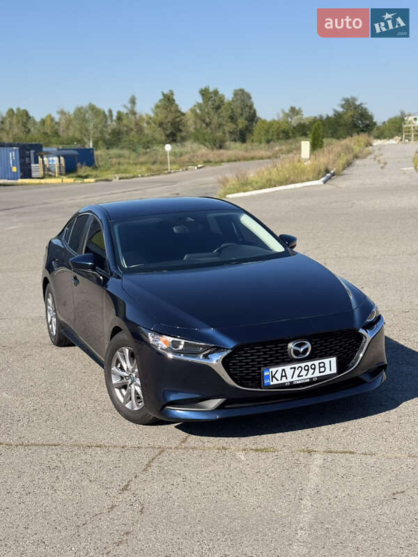 Седан Mazda 3 2019 в Харькове фото Седан Mazda 3 2019 в Харькове
