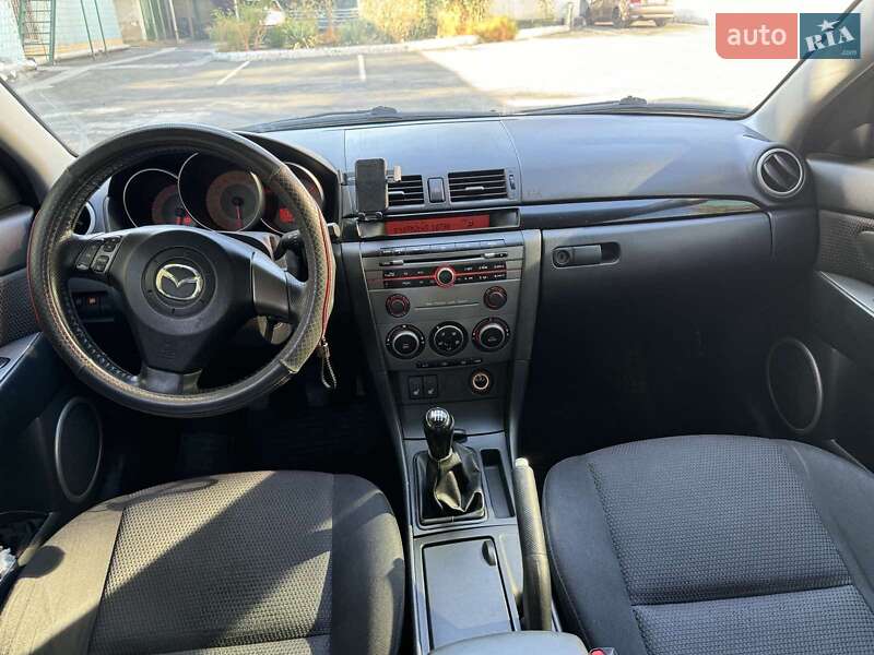 Седан Mazda 3 2008 в Чорноморську