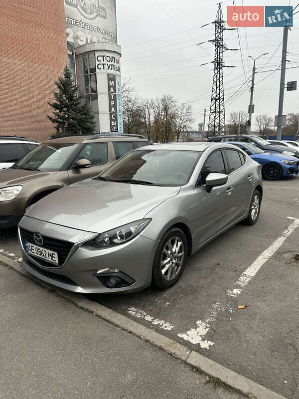 Седан Mazda 3 2015 в Дніпрі фото 4 Седан Mazda 3 2015 в Дніпрі